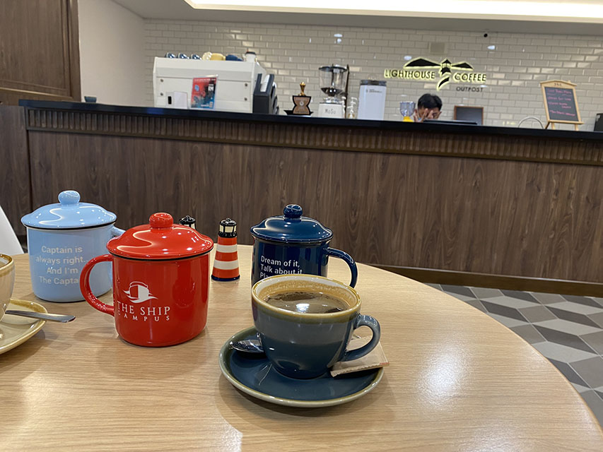 Captain's Cafe